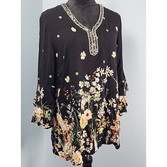 Coco + Carmen L/XL Tunic Floral Tiered Ruffle Sleeve Boho Bead Embellished Top - Picture 2 of 12